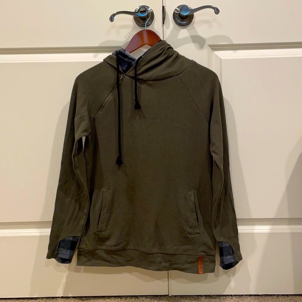 Double-hood hoodie - worn a few times - Smoke Free